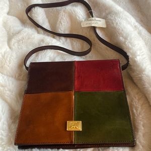 Moschino small shoulder bag, NWT, retail$510. Beautiful multicolor patch front